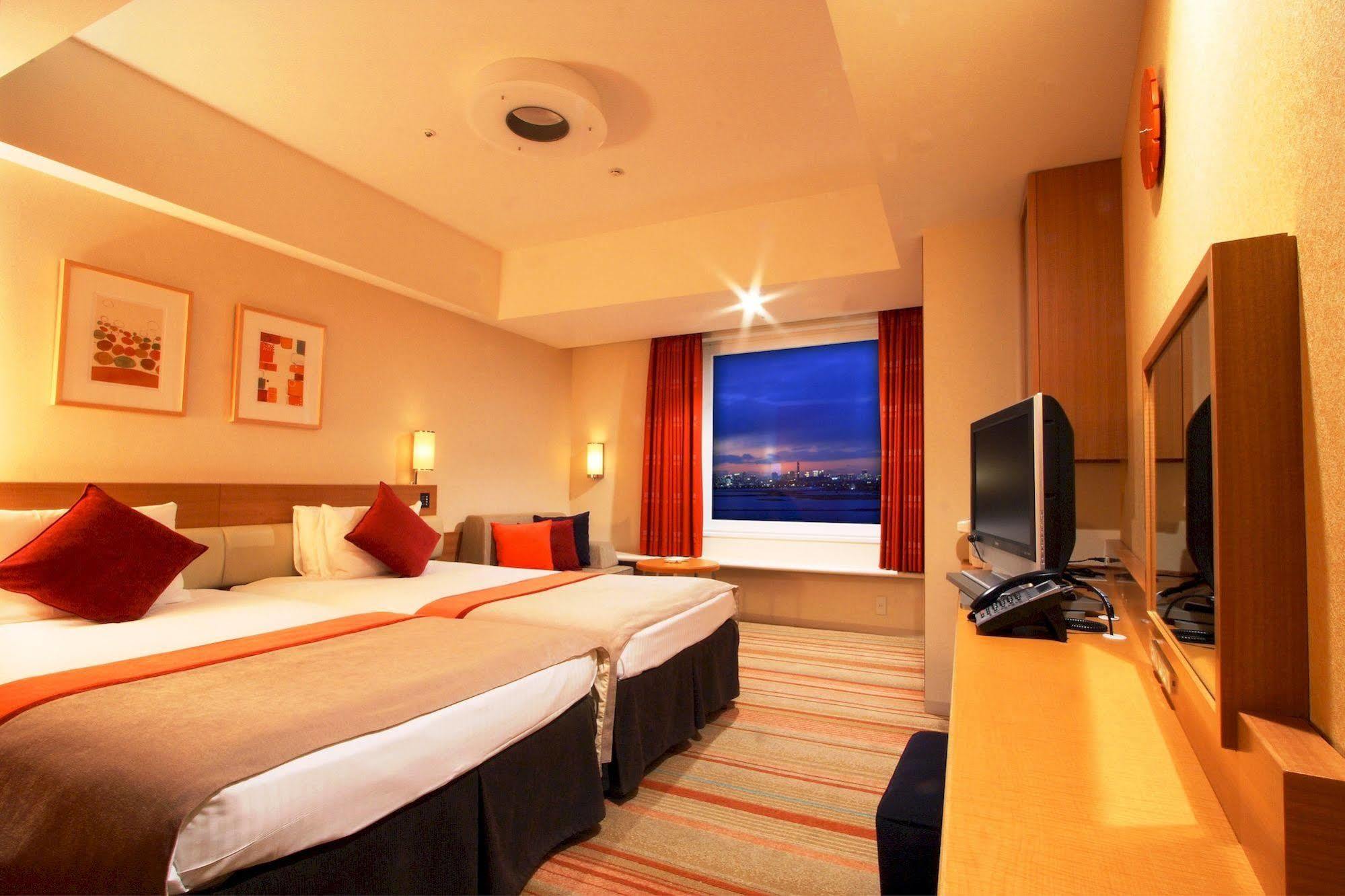 Tokyo Bay Maihama Hotel Chiba Zewnętrze zdjęcie
